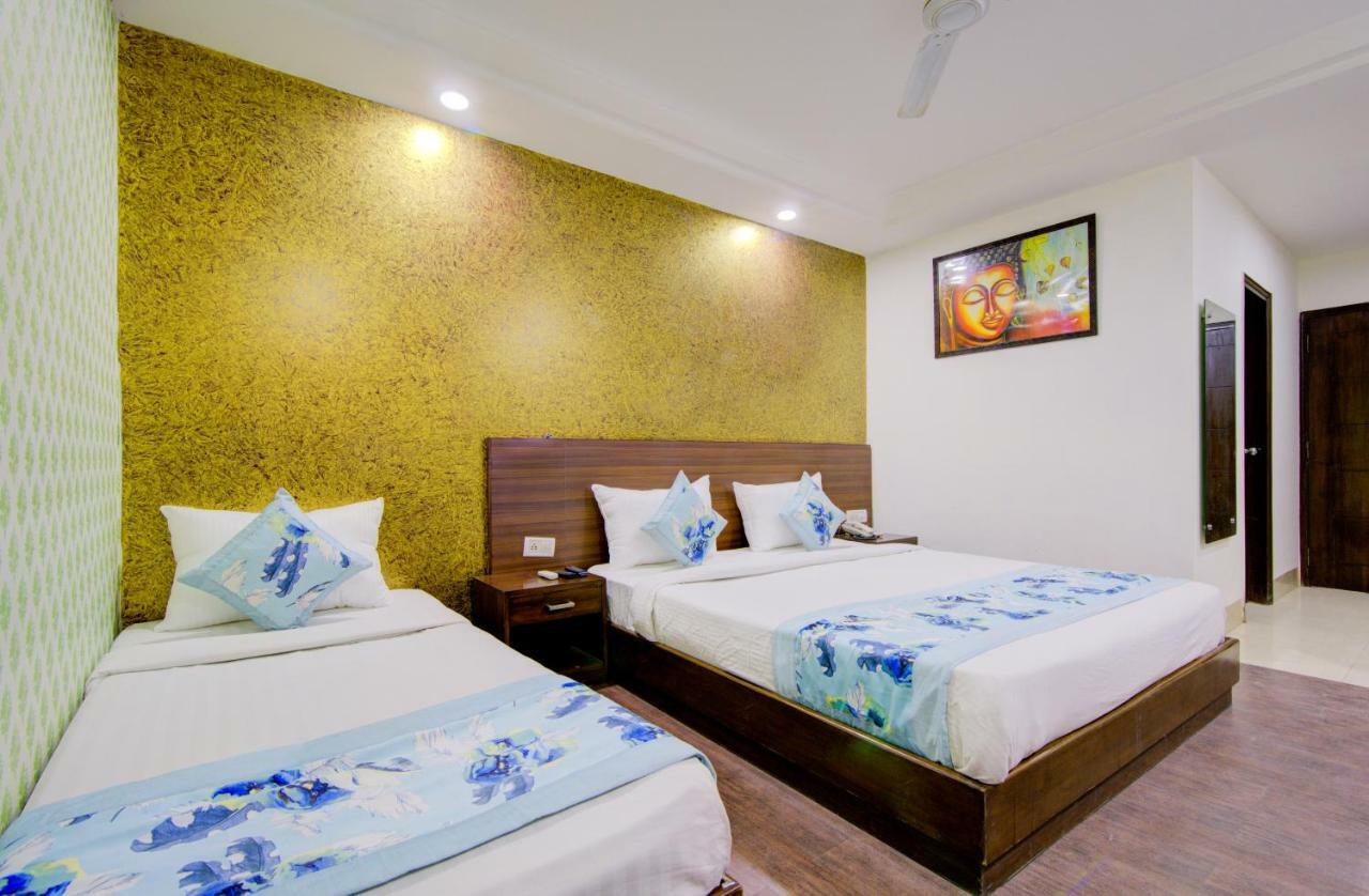 Airport Hotel Daya Capitol New Delhi Exteriör bild