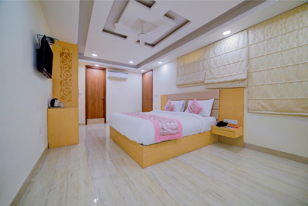 Airport Hotel Daya Capitol New Delhi Exteriör bild